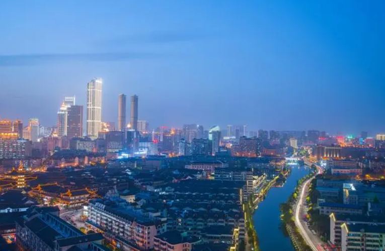 人均GDP超越深圳，位列全國(guó)榜首，江蘇省的這座城市有多牛？