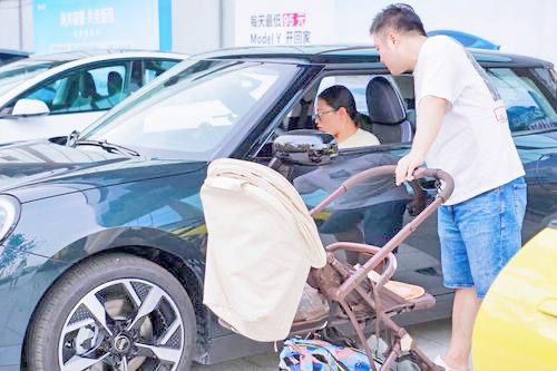 新一輪購(gòu)車(chē)補(bǔ)貼來(lái)了！最高8000元 總額2億元先到先得